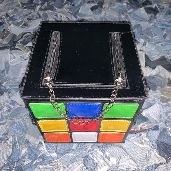 Rubik’s Cube - Picture 5 of 5
